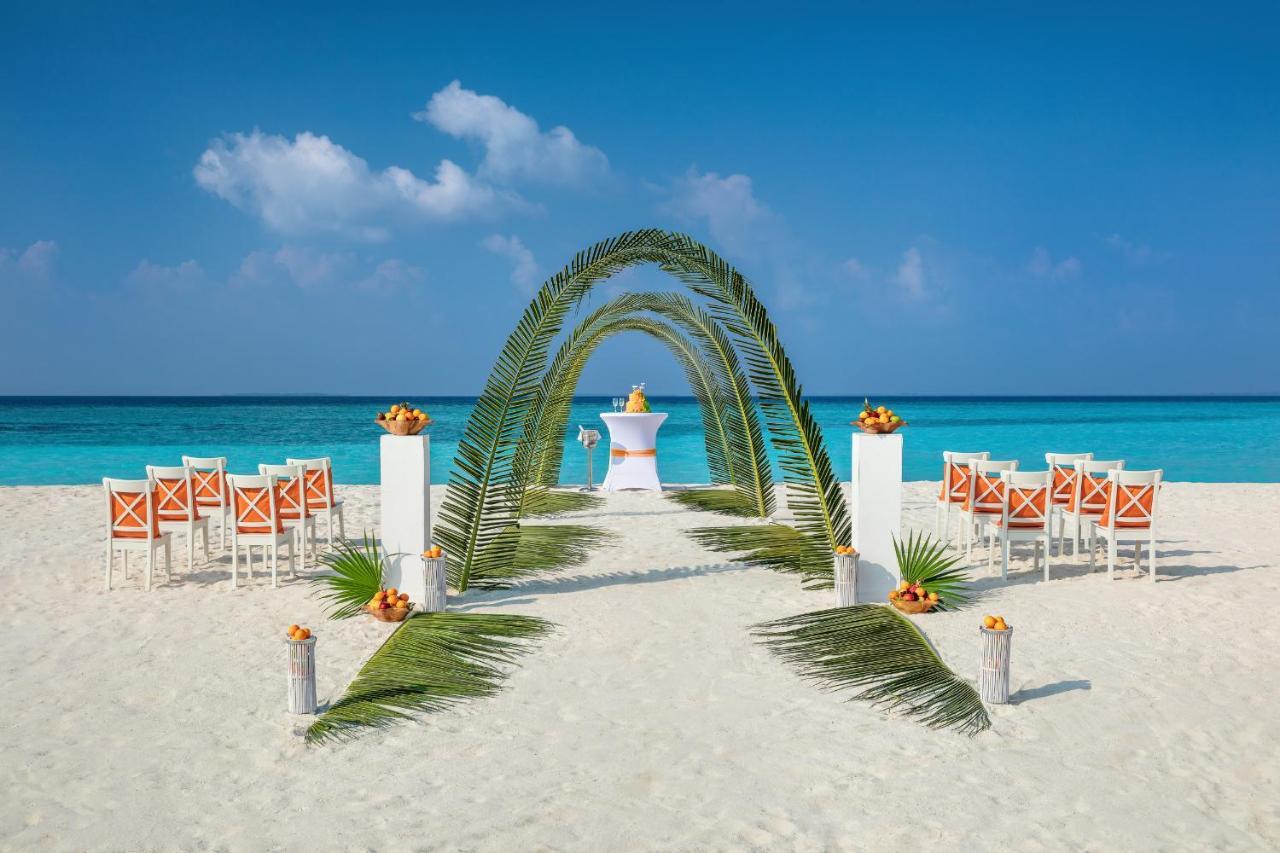 Kuredhivaru Resort And Spa - Maldives Bagian luar foto