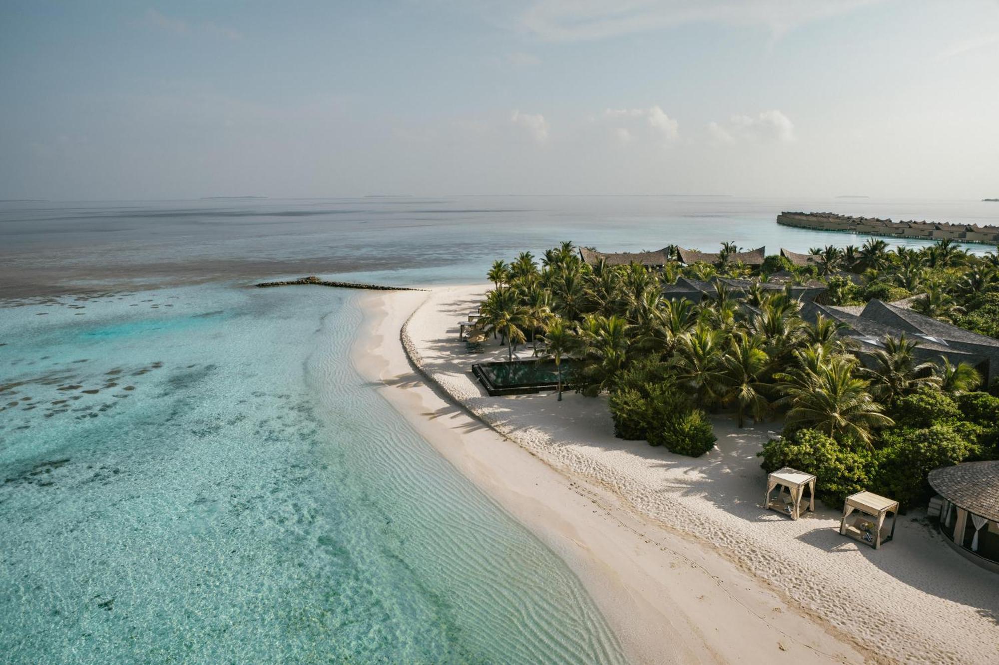 Kuredhivaru Resort And Spa - Maldives Bagian luar foto