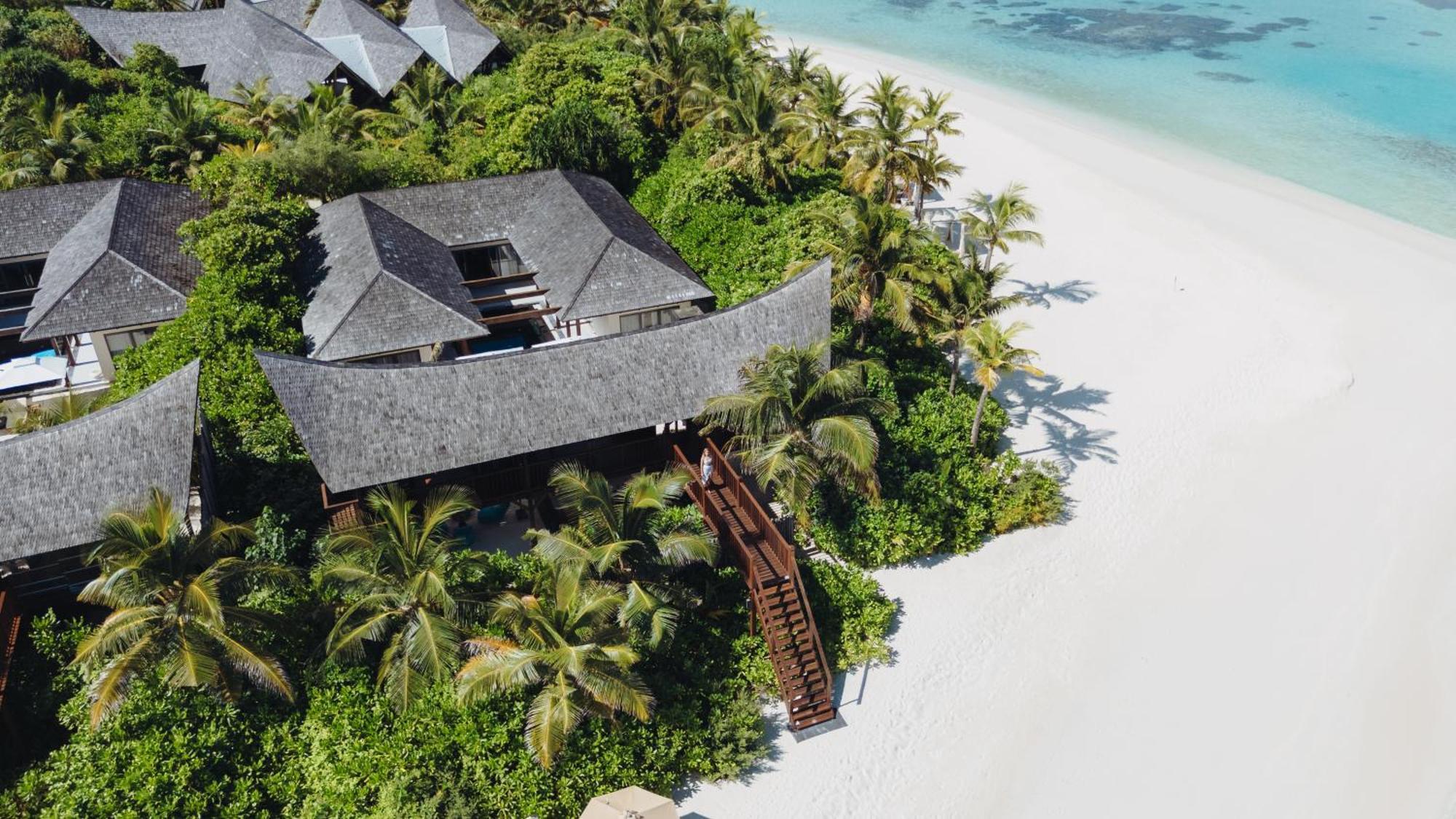 Kuredhivaru Resort And Spa - Maldives Bagian luar foto