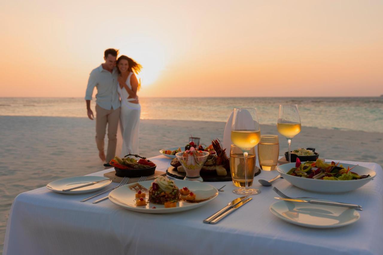 Kuredhivaru Resort And Spa - Maldives Bagian luar foto